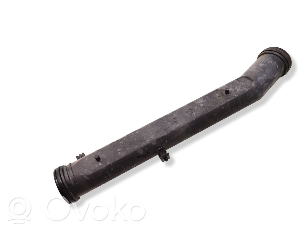 Volkswagen Golf IV Engine coolant pipe/hose 