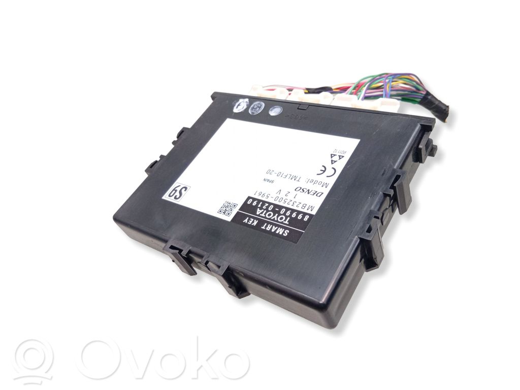 Toyota Auris E180 Moduł / Sterownik systemu uruchamiania bezkluczykowego 
