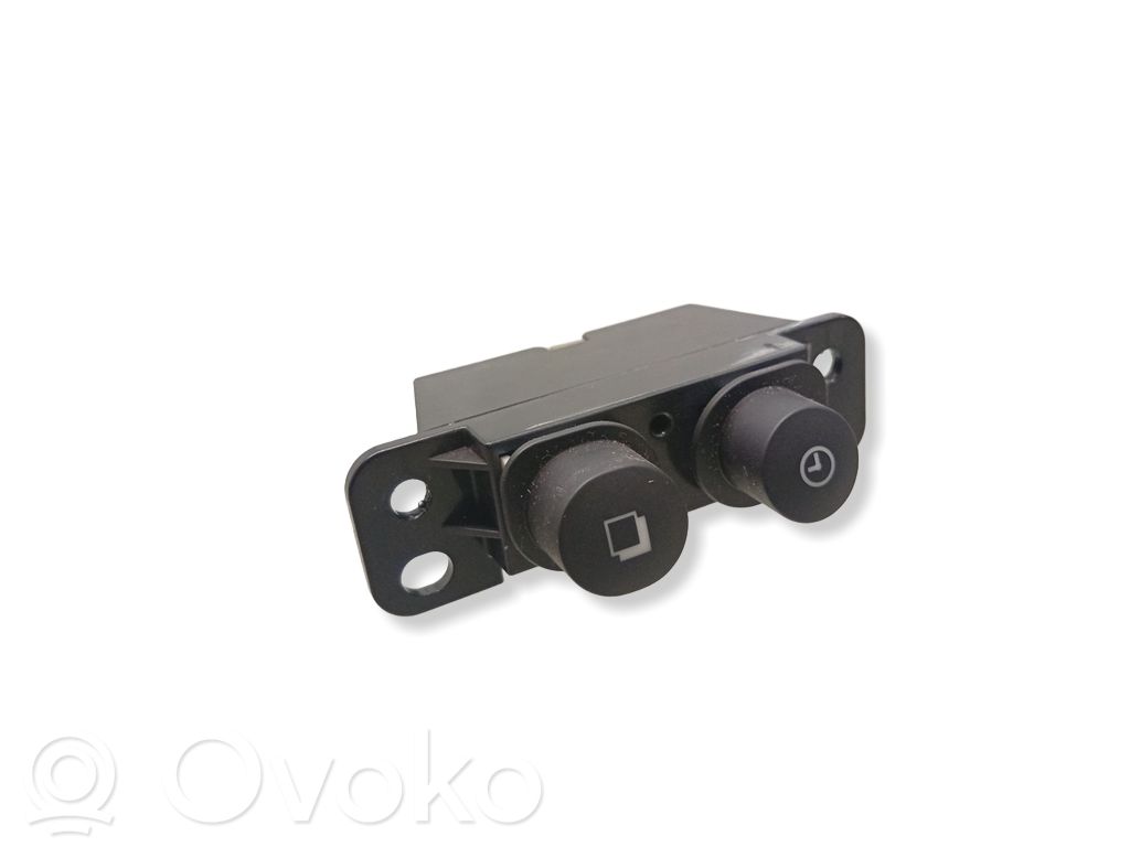 Nissan Note (E12) Other switches/knobs/shifts 