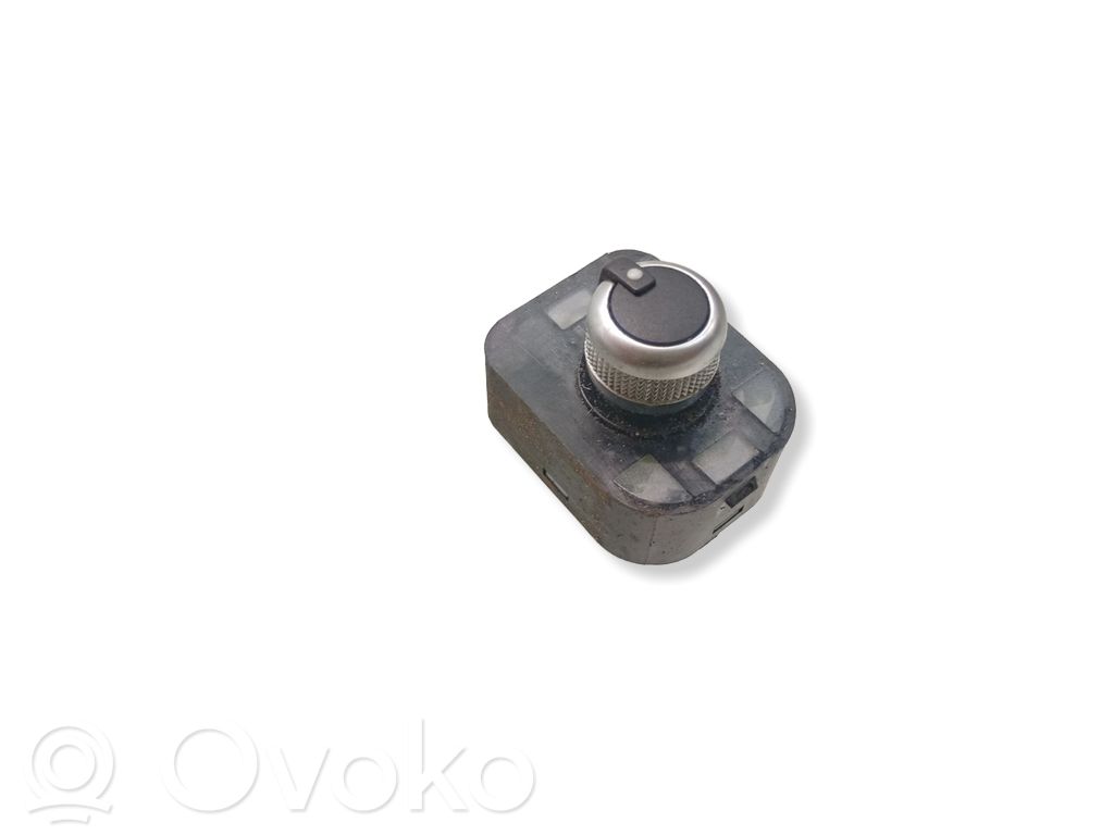 Audi A3 S3 8V Wing mirror switch 