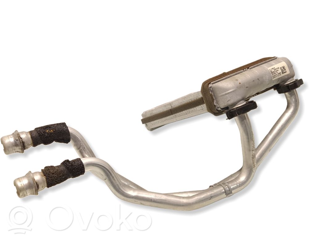 Opel Astra J Pečiuko radiatorius 