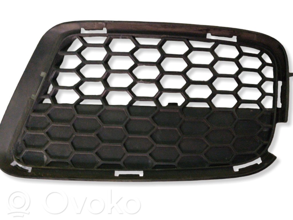 BMW X1 E84 Front bumper lower grill 