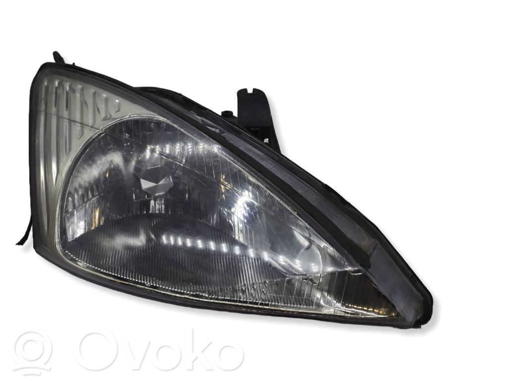 Ford Focus Headlight/headlamp 