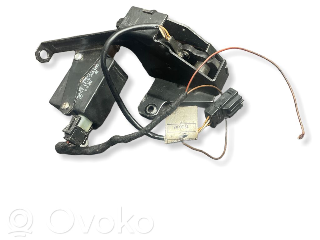 Tailgate/trunk/boot lock/catch/latch   67118384069