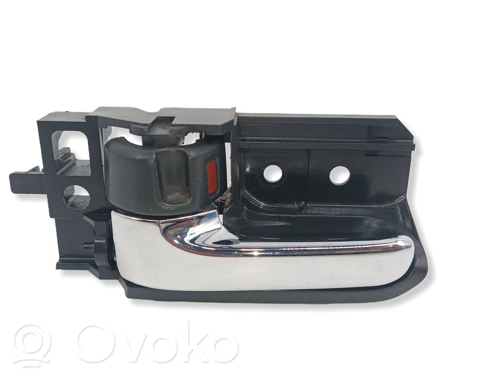Toyota Avensis T250 Rear door interior handle 