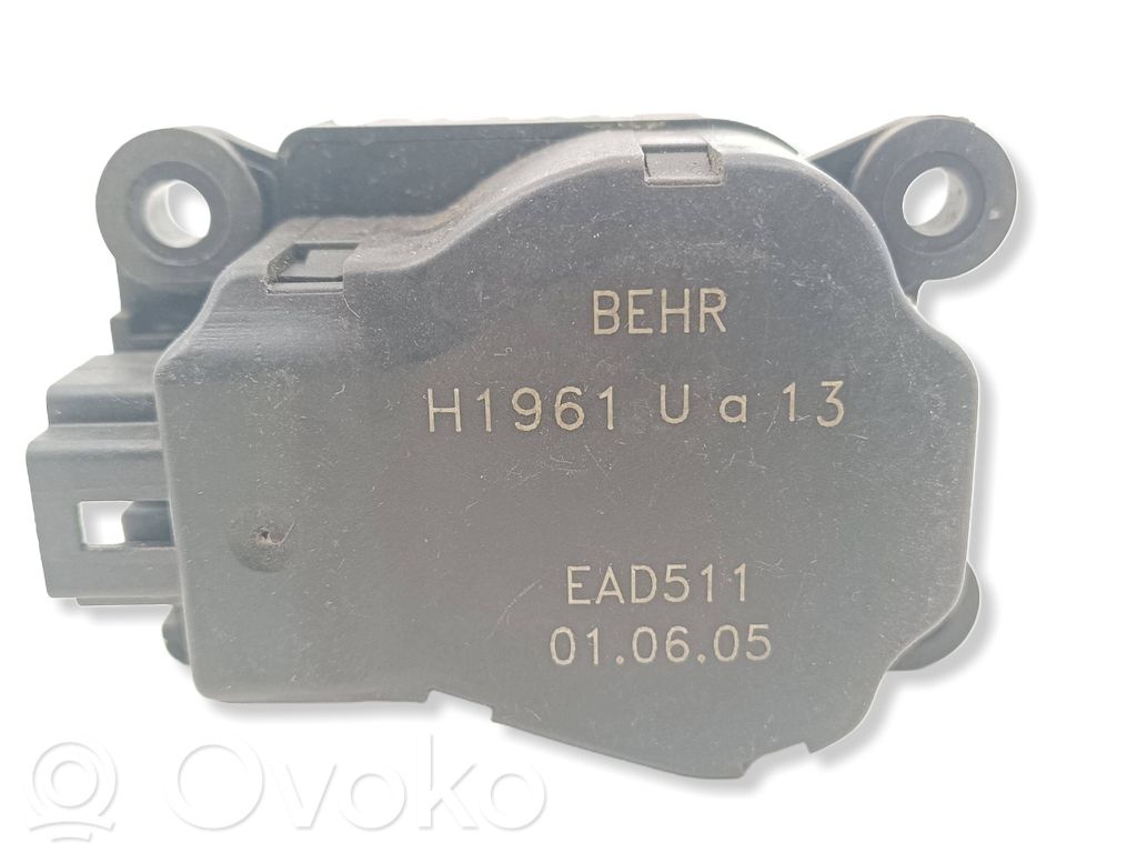 Citroen C4 I Motor/actuator clapetă aer 