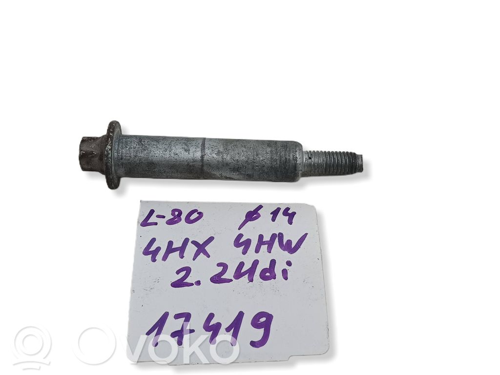 Citroen C5 Engine mounting bracket 
