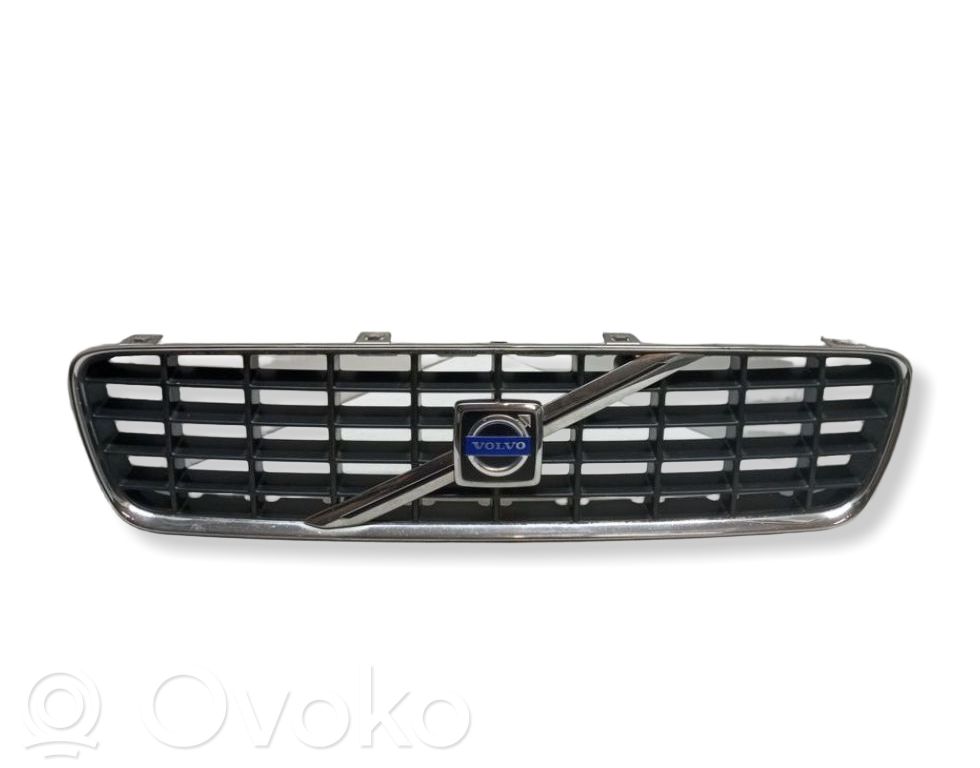 Volvo S60 Front bumper upper radiator grill 