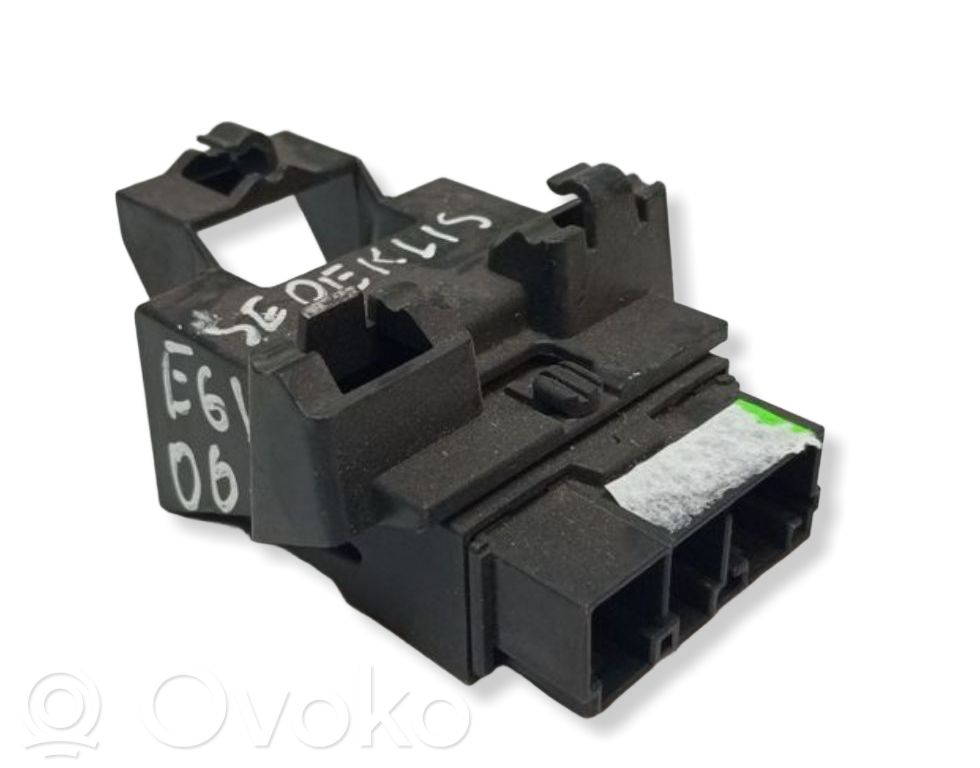 BMW 5 E60 E61 Seat control module 