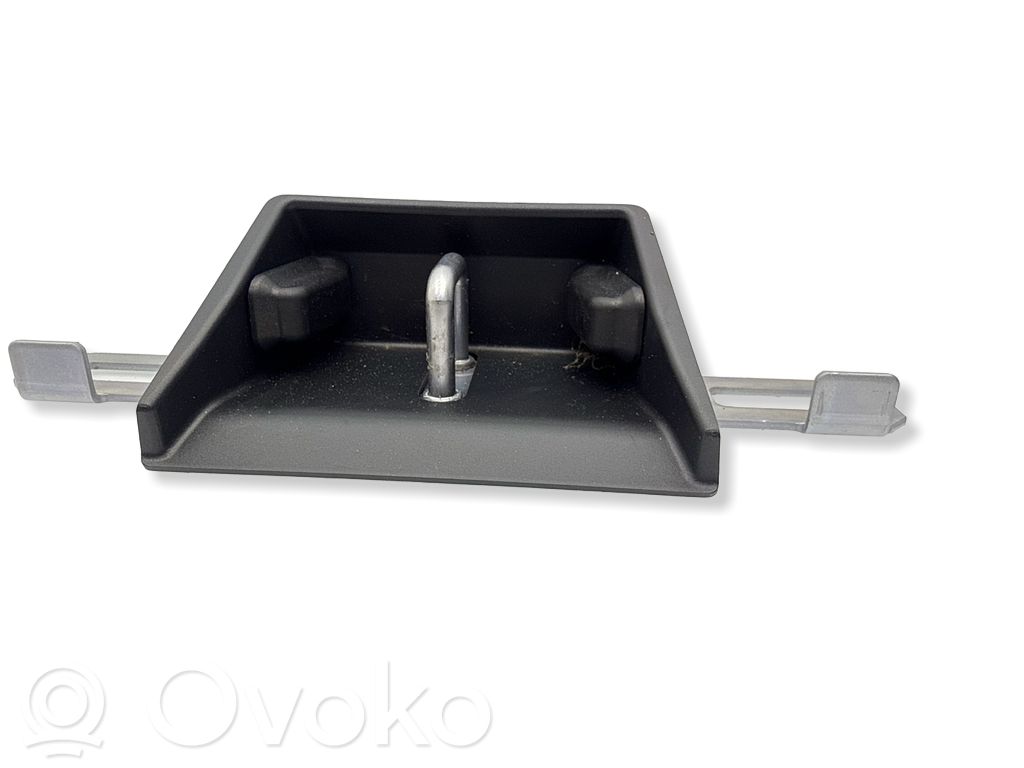 Volvo XC40 Rygiel zamka drzwi tylnych 