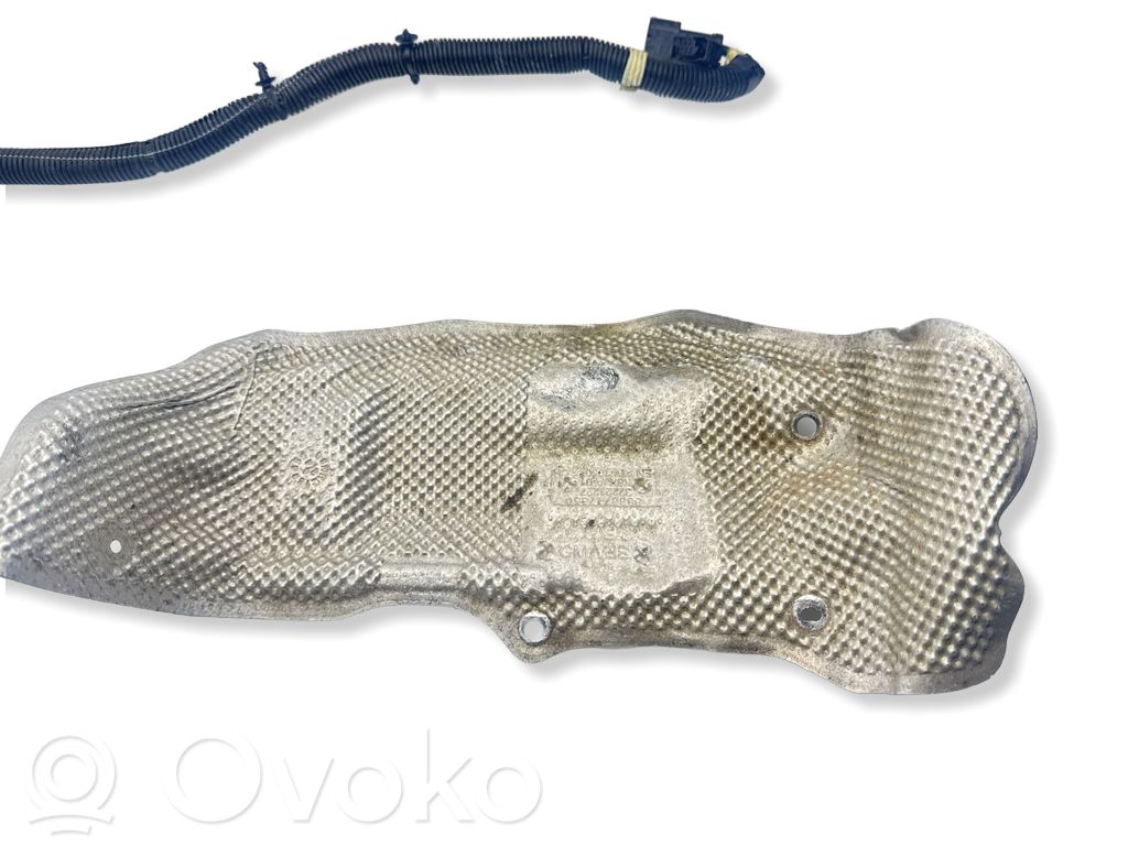 Volvo XC40 Scut termic motor 