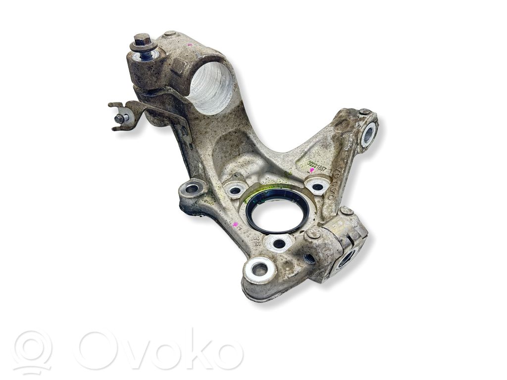 Volvo XC40 Cubo de rueda delantera 