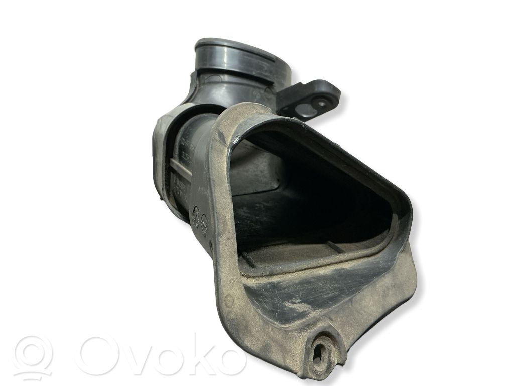 Opel Insignia A Parte del condotto di aspirazione dell'aria 