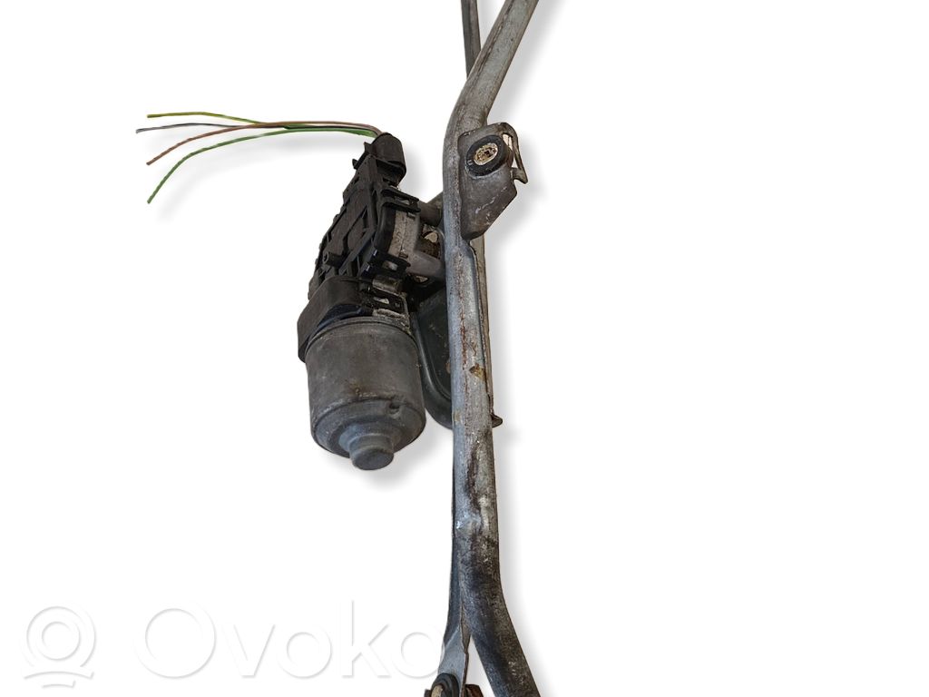 Volkswagen PASSAT B5.5 Mechanizm i silniczek wycieraczek szyby przedniej / czołowej 