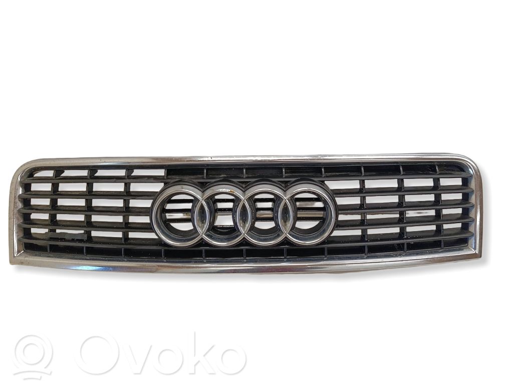 Audi A4 S4 B6 8E 8H Atrapa chłodnicy / Grill 