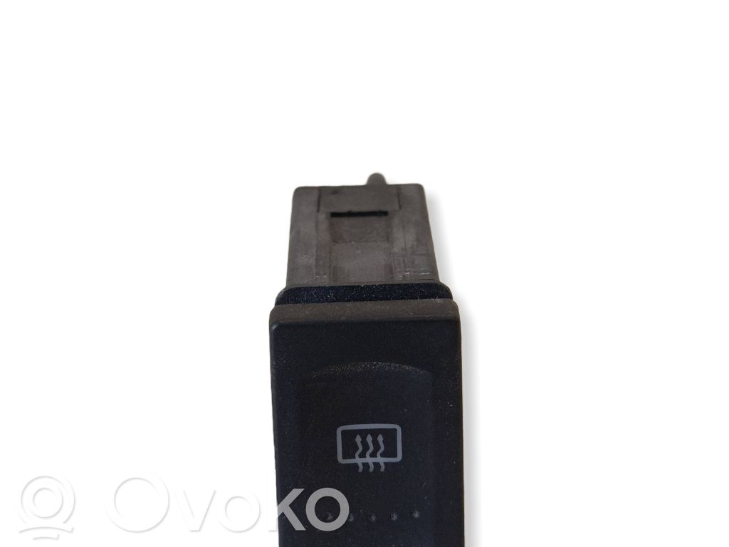 Volkswagen PASSAT B5.5 Przycisk / Przełącznik ogrzewania szyby przedniej / czołowej 