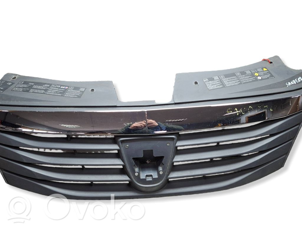 Dacia Logan I Front grill 