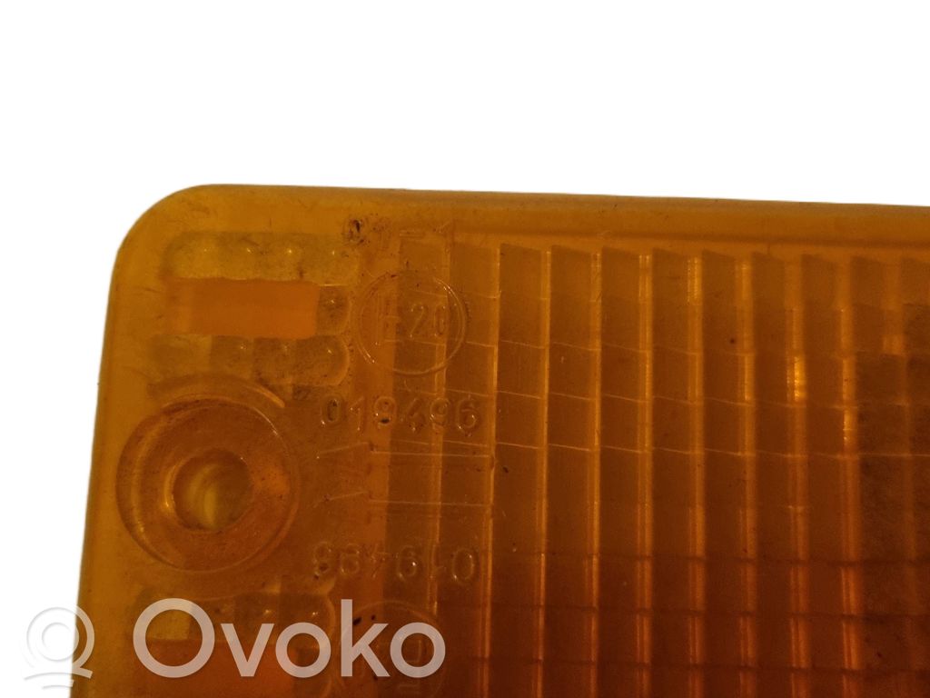 Volkswagen Polo II 86C 2F Semnalizator față 