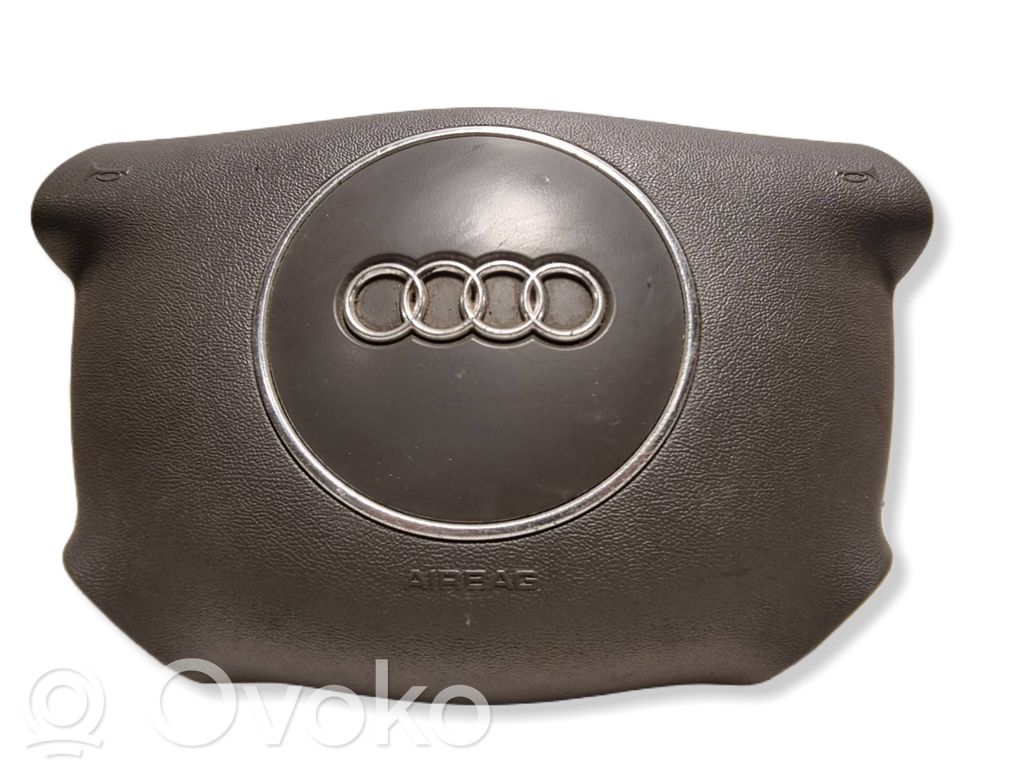 Audi A4 S4 B6 8E 8H Ohjauspyörän turvatyyny 