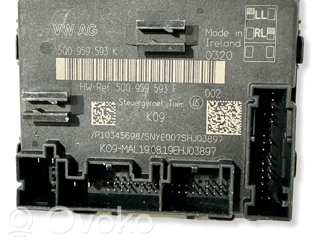 Volkswagen Tiguan Door control unit/module 