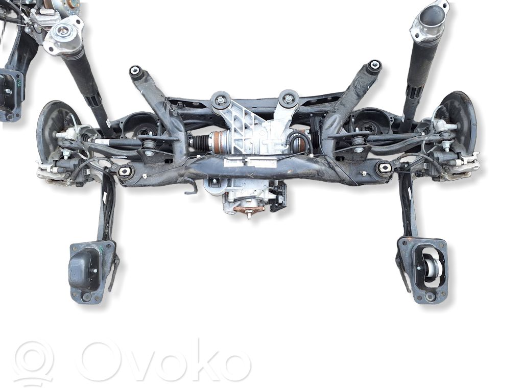 Volkswagen Tiguan Sottotelaio posteriore 
