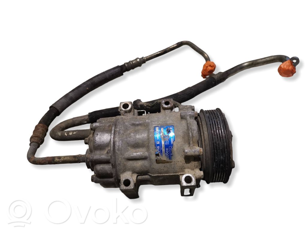 Volvo V50 Air conditioning (A/C) compressor (pump) 