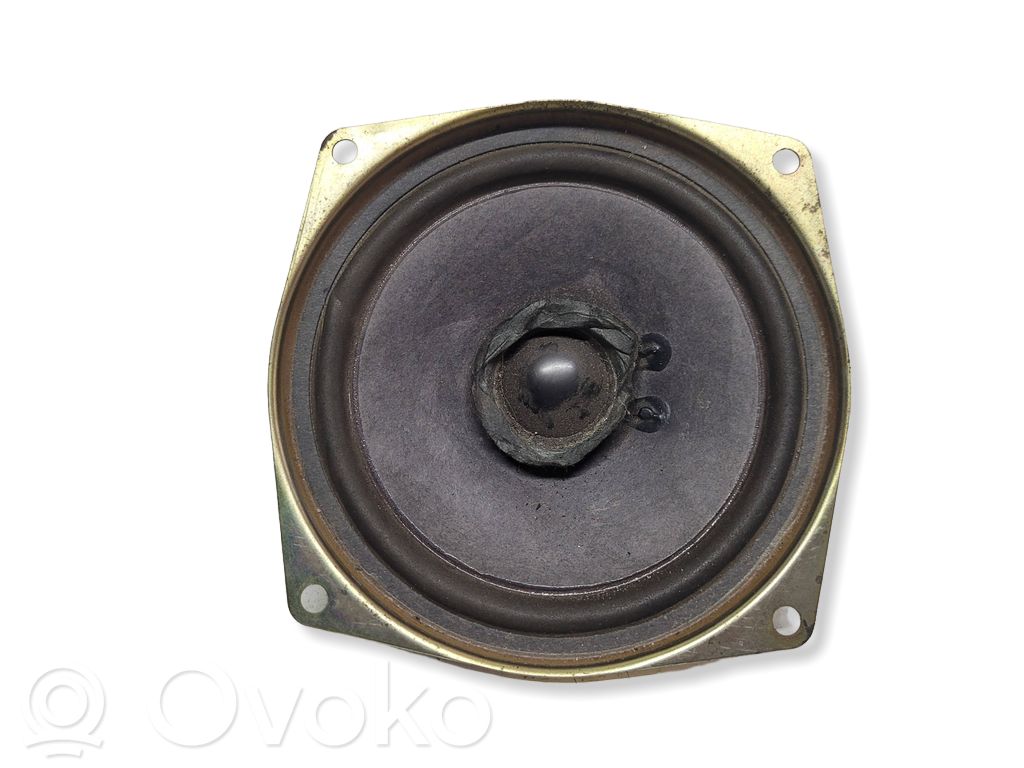 BMW 5 E34 Front door speaker 