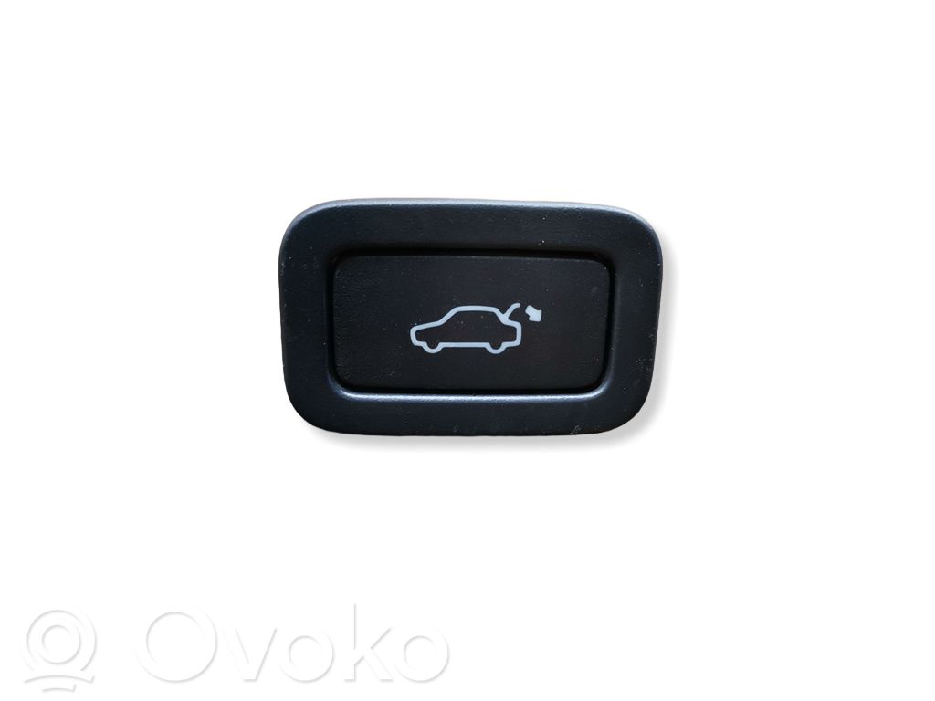 Volvo XC70 Tailgate opening switch 