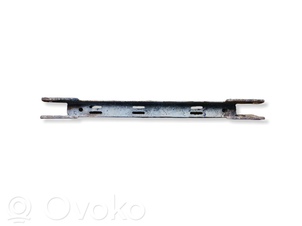 Volvo V70 Рычаг 