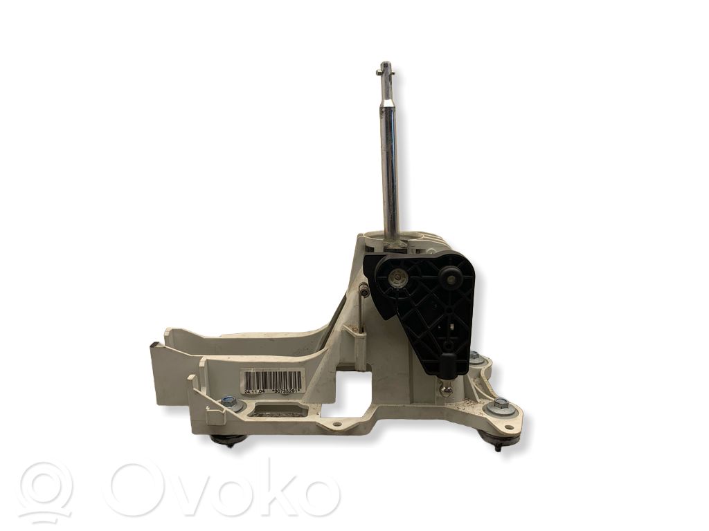Volvo V50 Gear shifter/selector 