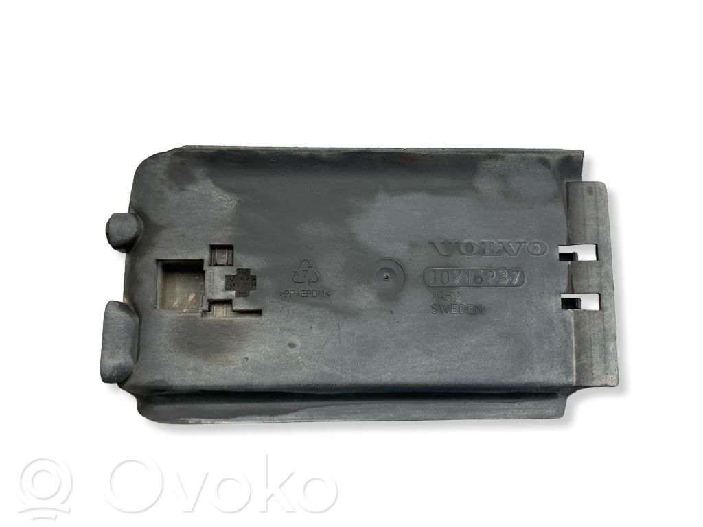 Volvo XC90 Placa protectora del centro/medio 
