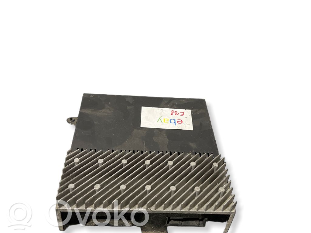 BMW 7 E38 Garso stiprintuvas 