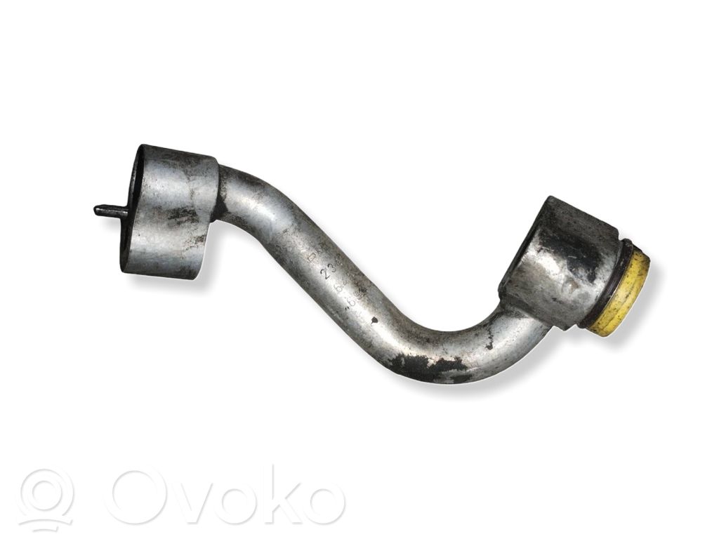 BMW 5 E60 E61 Ilmastointilaitteen putki (A/C) 