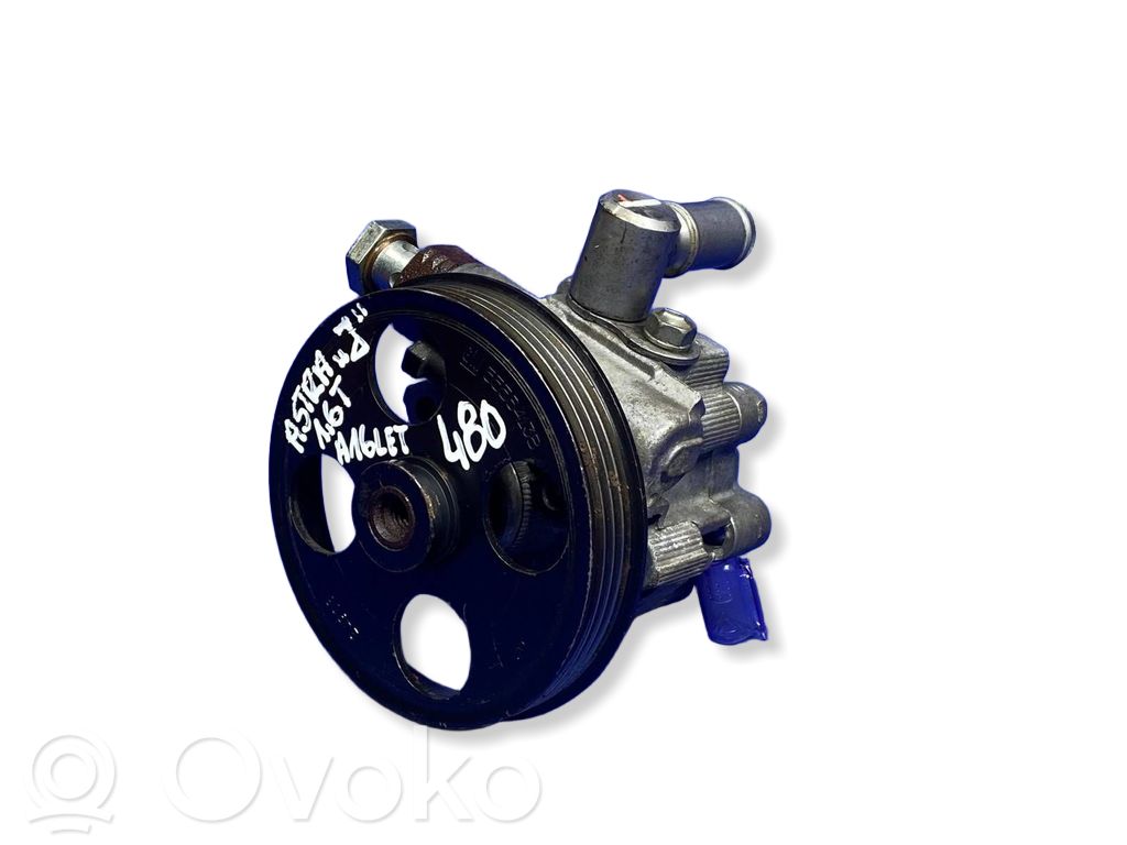 Ohjaustehostimen pumppu   55564138