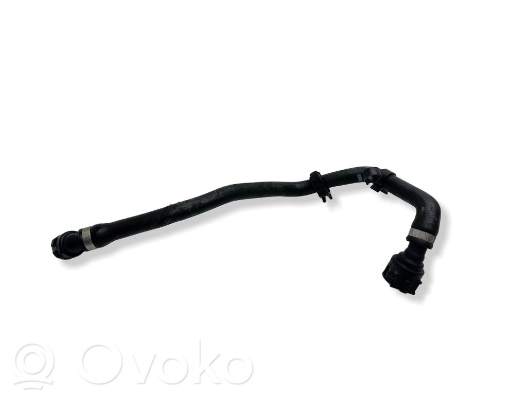 BMW 2 F22 F23 Przewód / Wąż chłodnicy 