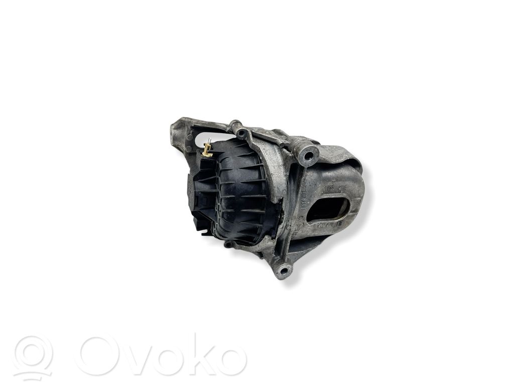 Audi A4 Allroad B9 Engine mount bracket 