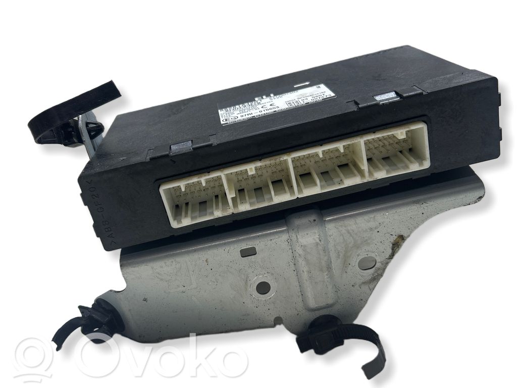 Subaru Outback Comfort/convenience module 