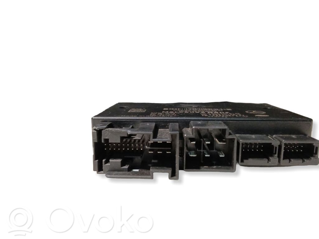 Mercedes-Benz S W223 Unitate/modul AHM comandă remorcare 