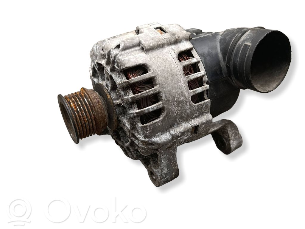 BMW 5 E39 Generator/alternator 
