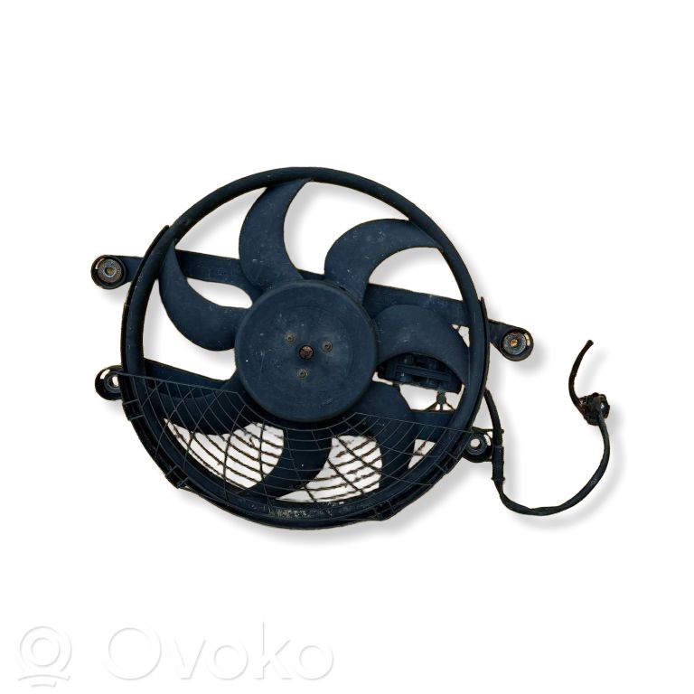 BMW 3 E46 Elektrisks radiatoru ventilators 