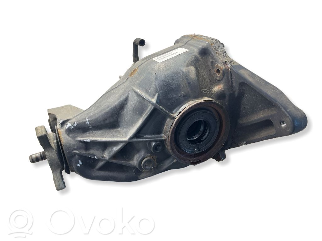 Rear differential   1663502714