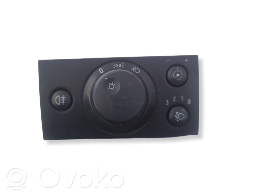 Opel Vectra C Light switch 