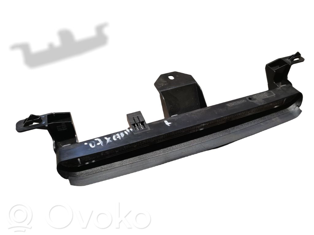 Volvo XC70 Third/center stoplight 