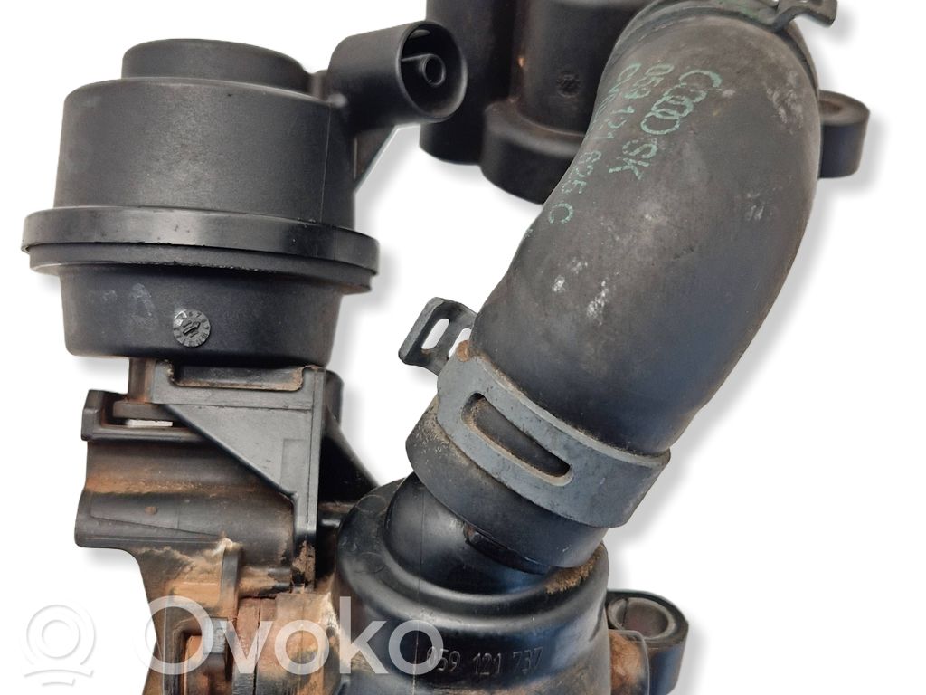 Audi A4 S4 B8 8K Engine coolant pipe/hose 
