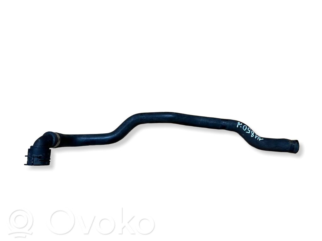 BMW 3 E90 E91 Engine coolant pipe/hose 