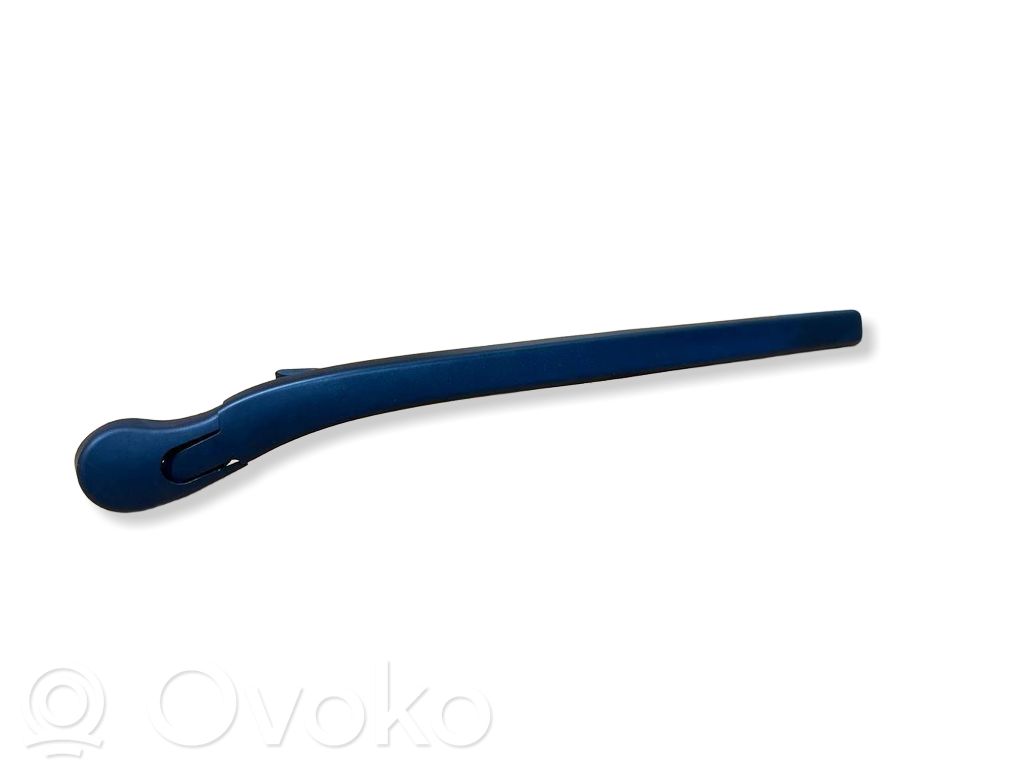 BMW 5 F10 F11 Ramię wycieraczki szyby tylnej 