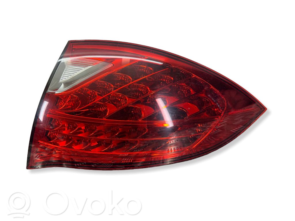 Porsche Cayenne (92A) Lampă spate în caroserie 