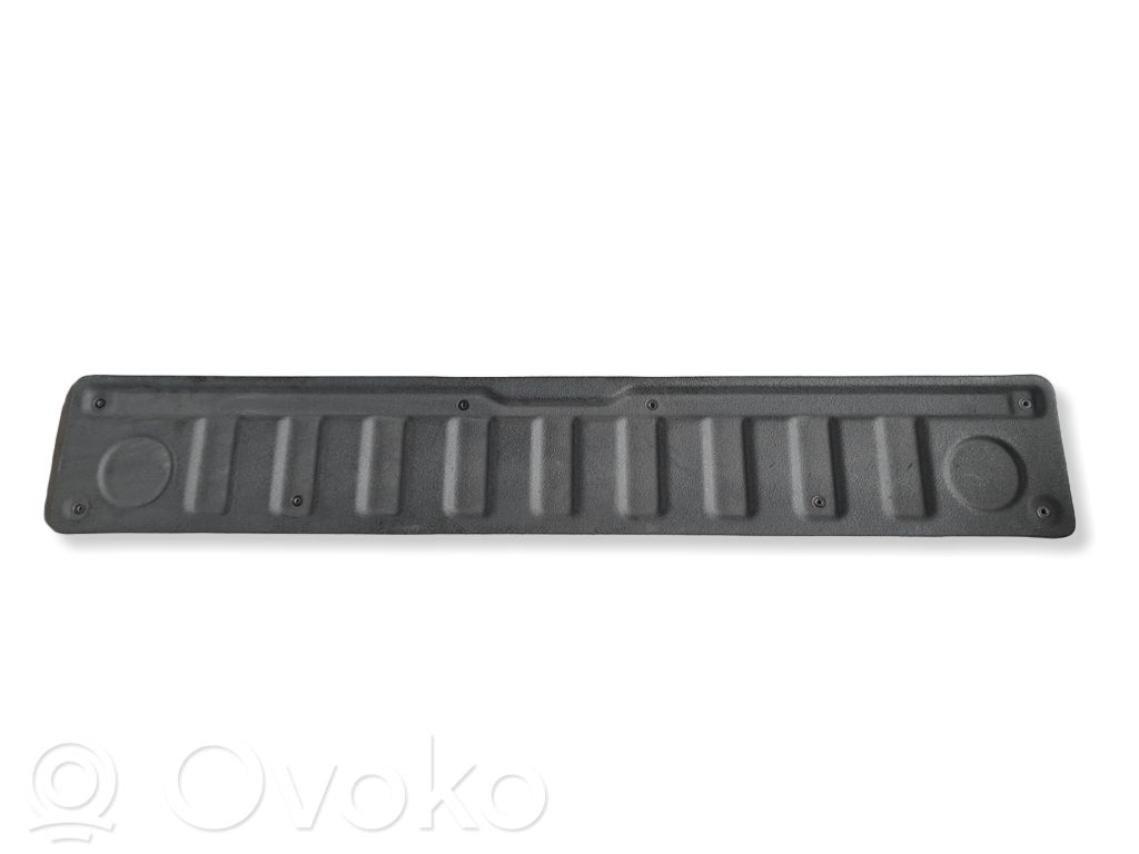 Dodge RAM Pickup box rear panel tailgate 