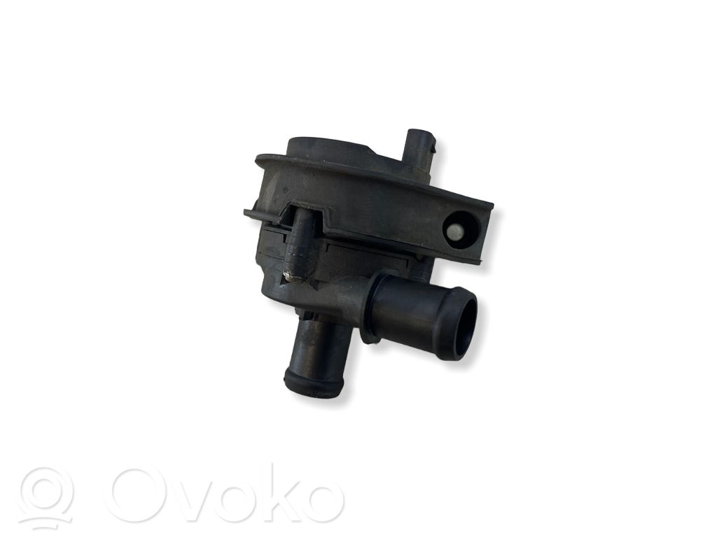Volkswagen Golf VIII Electric auxiliary coolant/water pump 