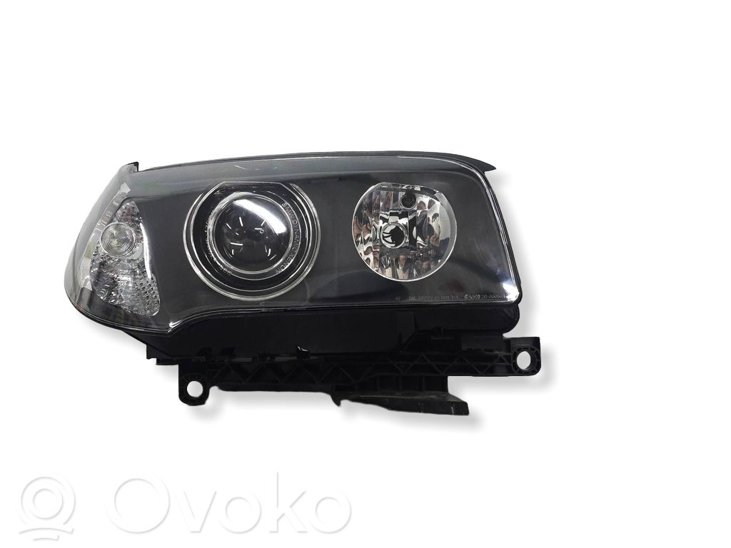 BMW X3 E83 Headlight/headlamp 